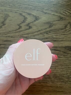 e.l.f. Halo Glow Setting Powder